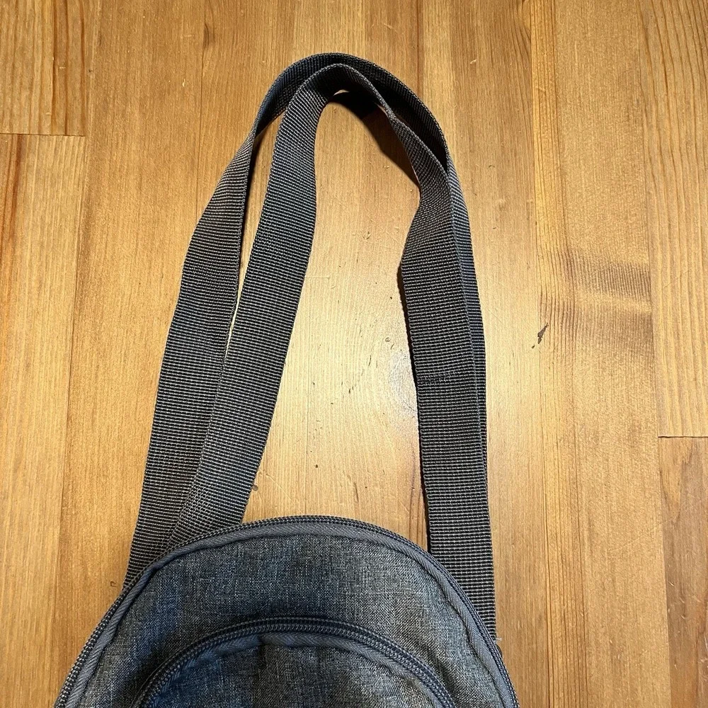 NWOT COCA-COLA Crossbody Bag Shoulder Pouch Gray